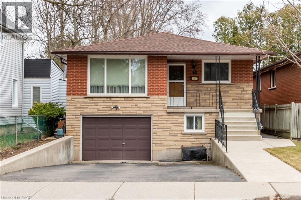 45 LELAND Street, Hamilton, Ontario
