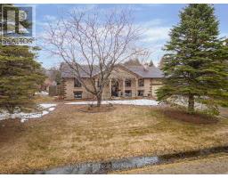15 BLACKBURN AVENUE, Clearview, Ontario