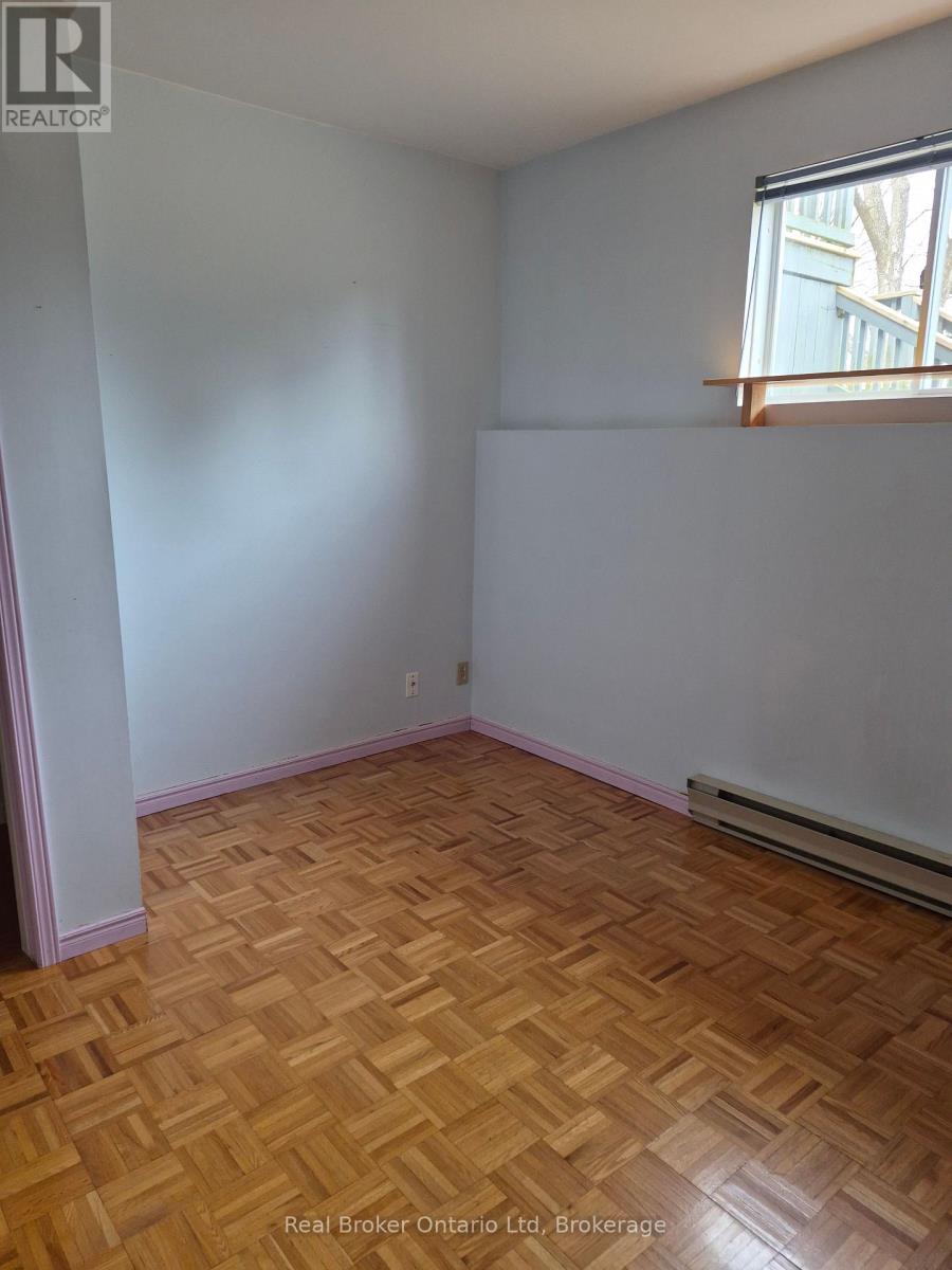 2022 7th Avenue E, Owen Sound, Ontario  N4K 6R9 - Photo 25 - X12934108