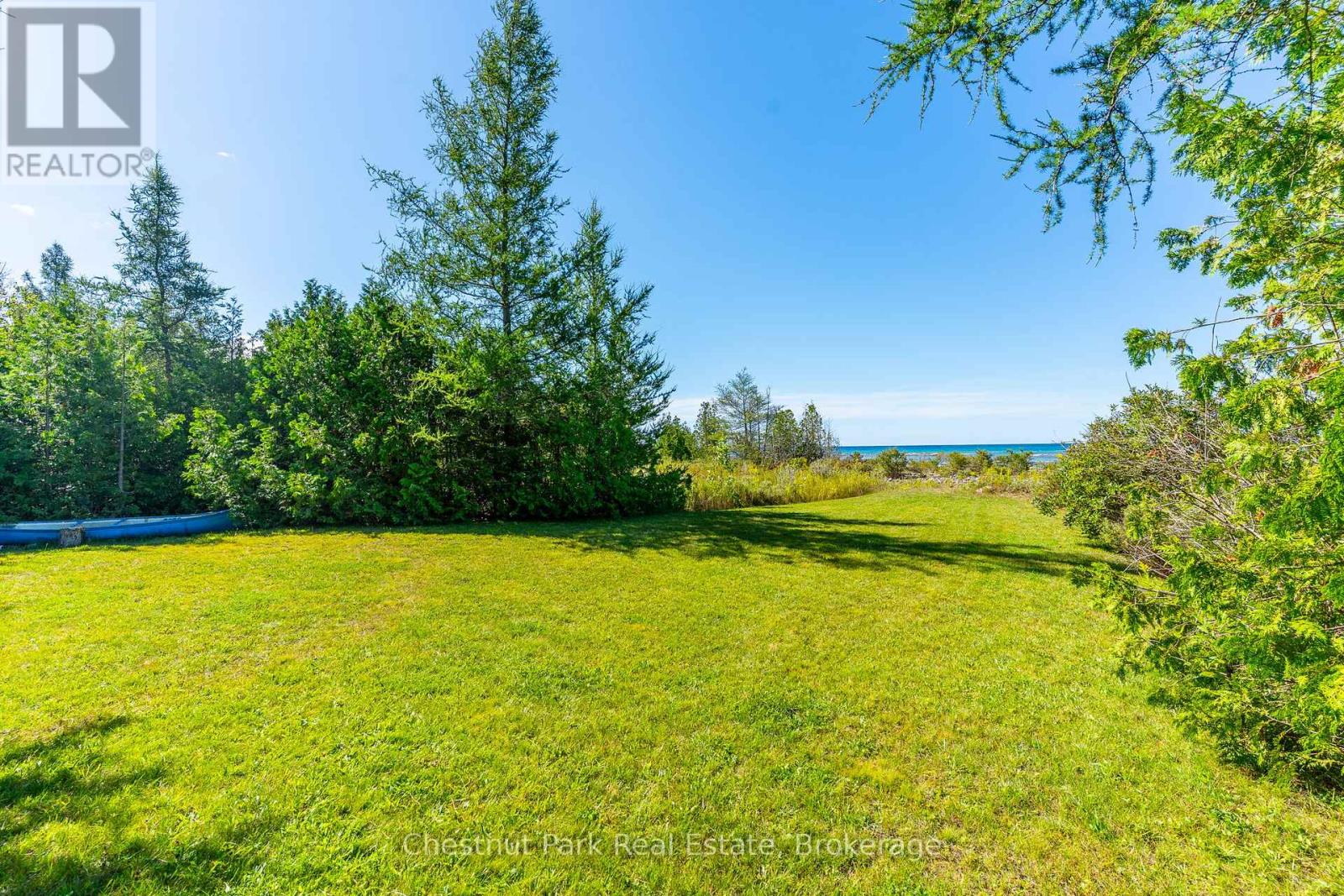 139 Huron Drive, Northern Bruce Peninsula, Ontario  N0H 2R0 - Photo 36 - X12935108