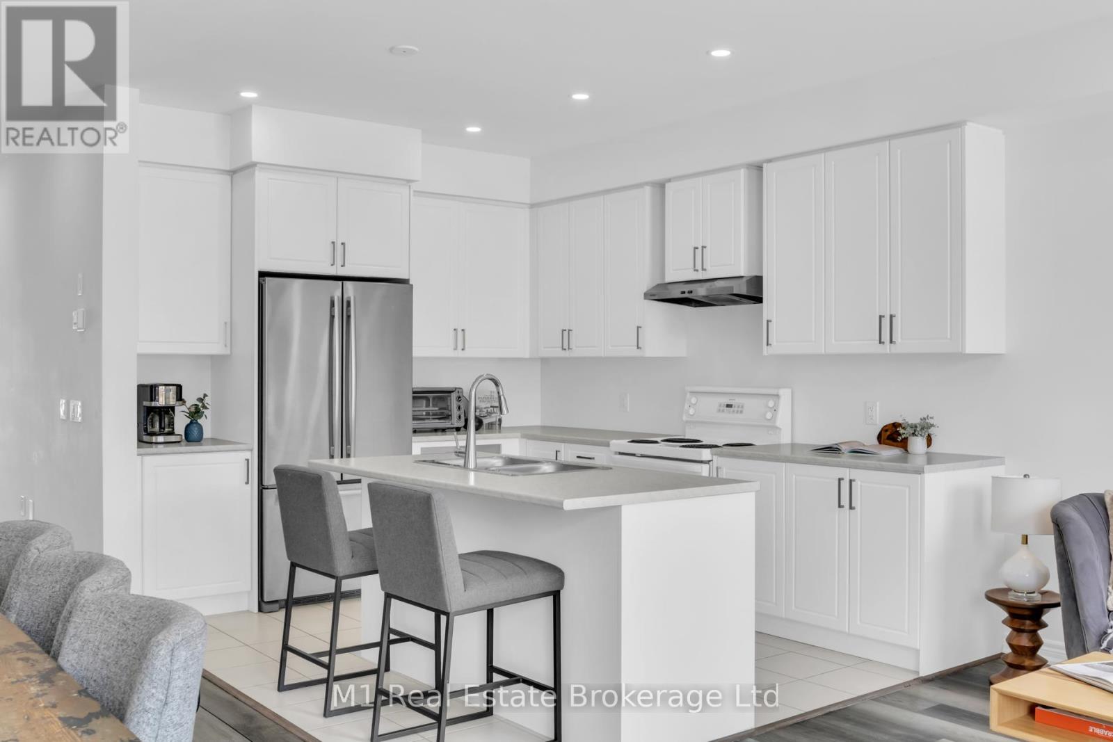 197 Farley Road, Centre Wellington, Ontario  N1M 0J2 - Photo 13 - X12935122