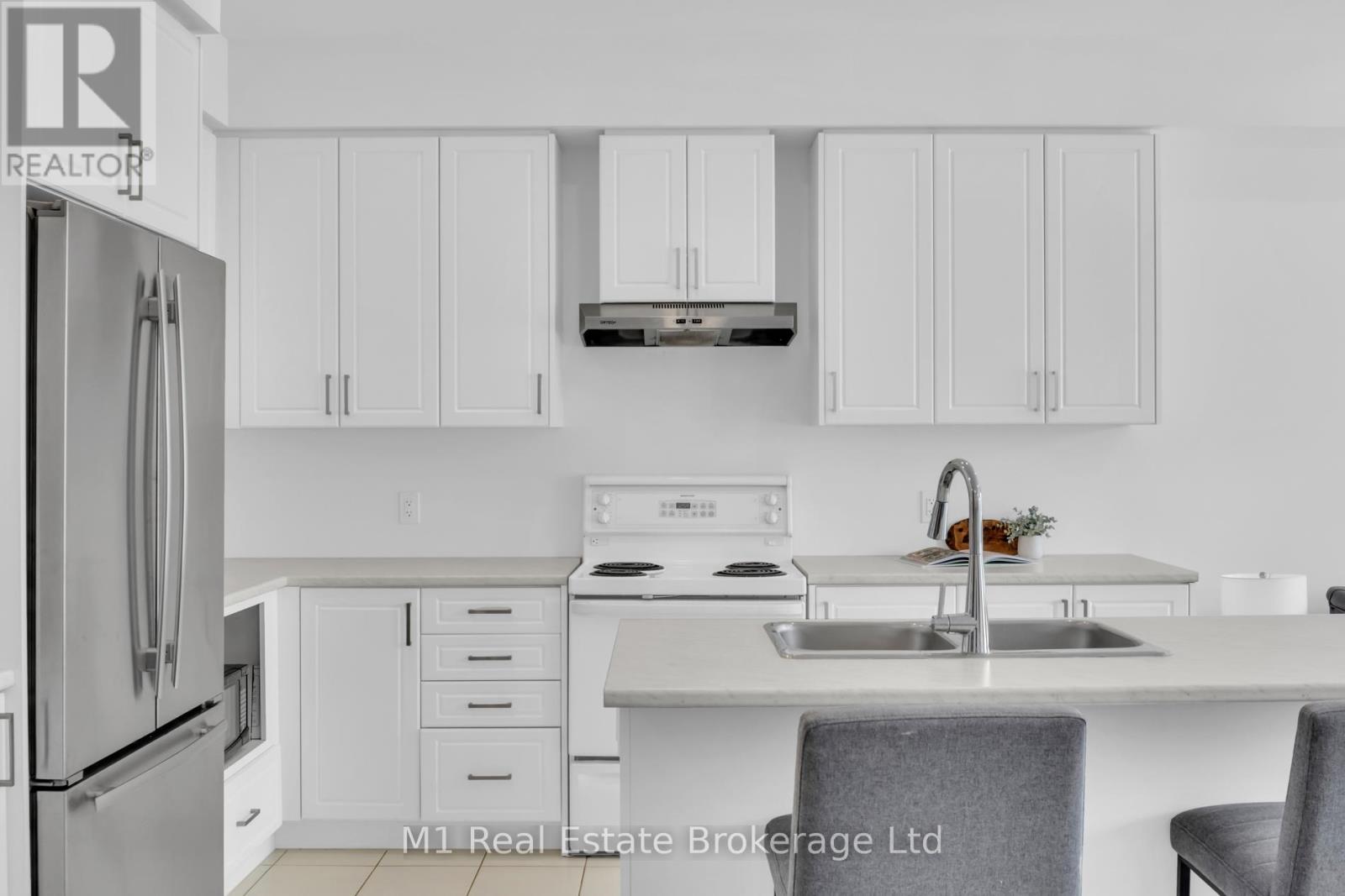 197 Farley Road, Centre Wellington, Ontario  N1M 0J2 - Photo 14 - X12935122