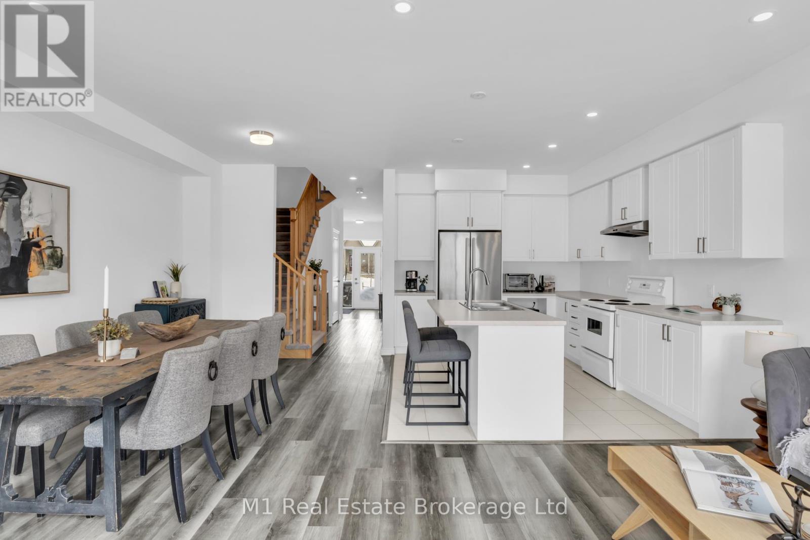 197 Farley Road, Centre Wellington, Ontario  N1M 0J2 - Photo 9 - X12935122