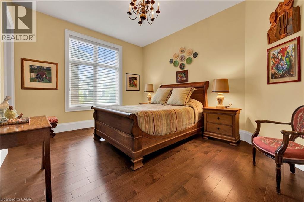 585 Regal Place, Waterloo, Ontario  N2V 2G3 - Photo 23 - 40815343