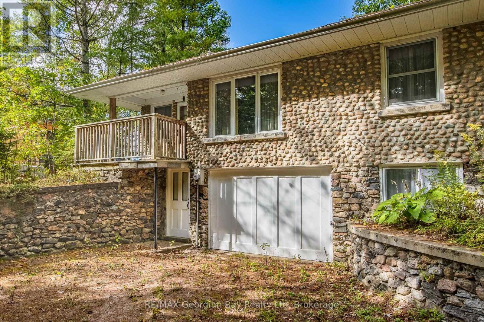 750 Tiny Beaches Road S, Tiny, Ontario  L0L 2T0 - Photo 27 - S12935366