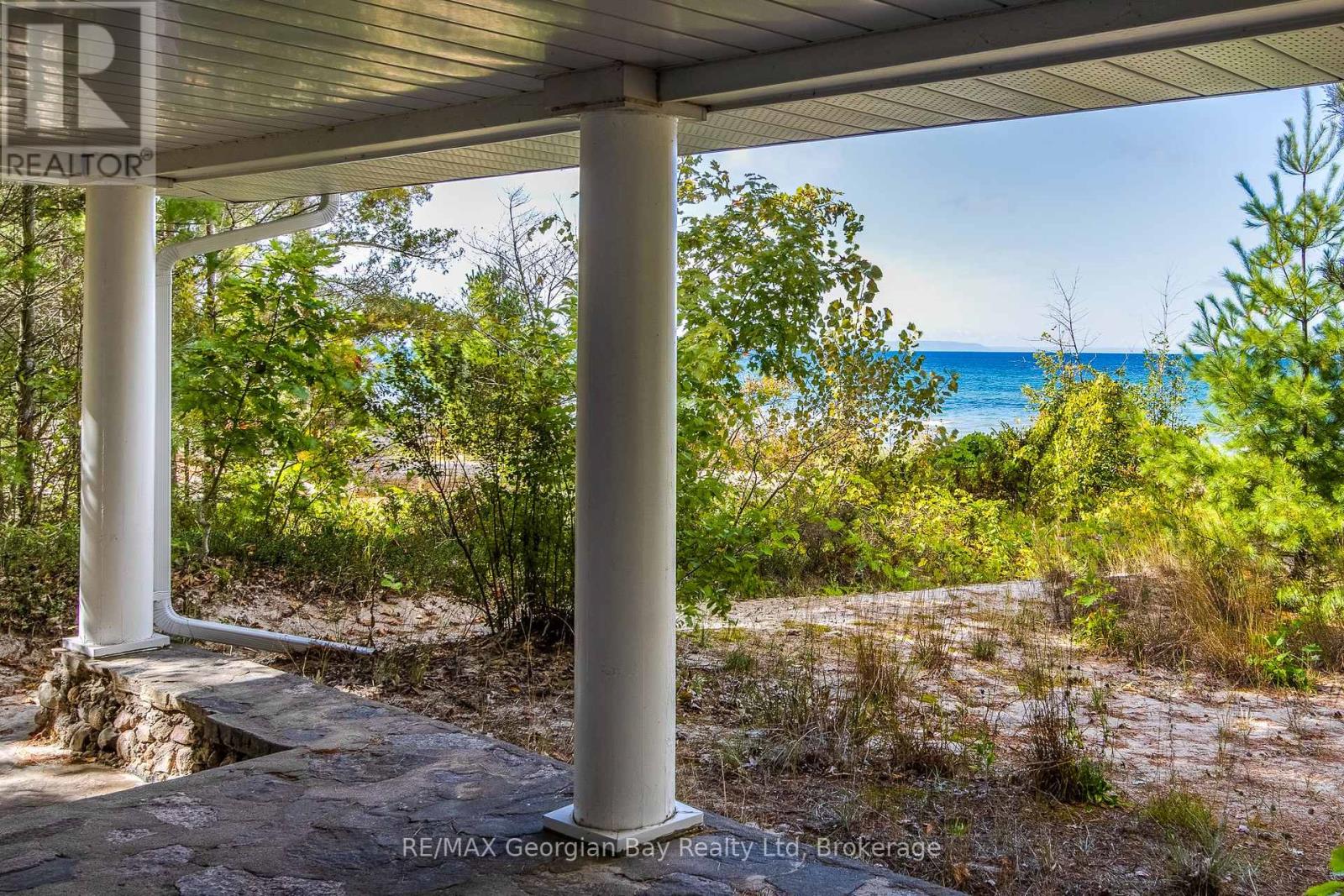 750 Tiny Beaches Road S, Tiny, Ontario  L0L 2T0 - Photo 7 - S12935366