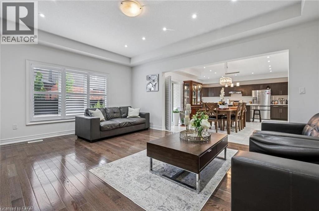 77 Eaglecrest Street, Kitchener, Ontario  N2K 4K1 - Photo 5 - 40816121