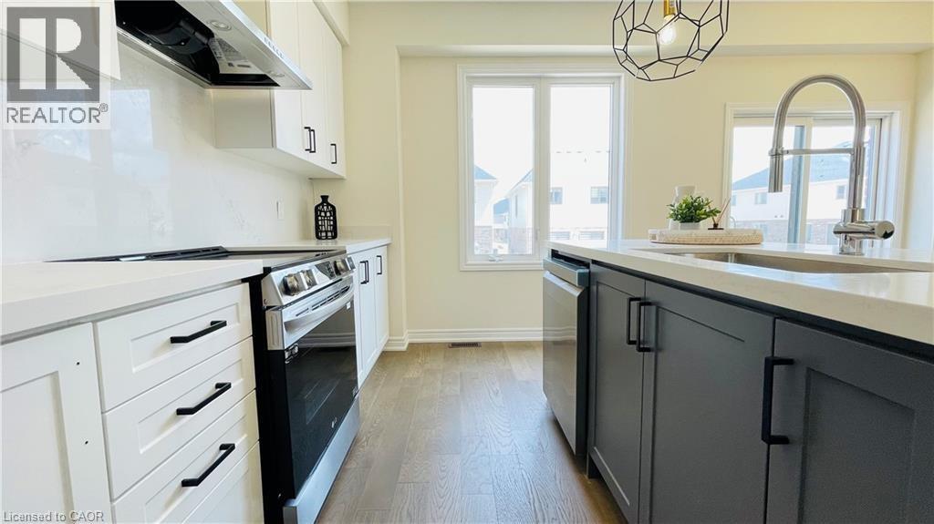 27 Mia Drive, Hamilton, Ontario  L9B 0H8 - Photo 11 - 40816061