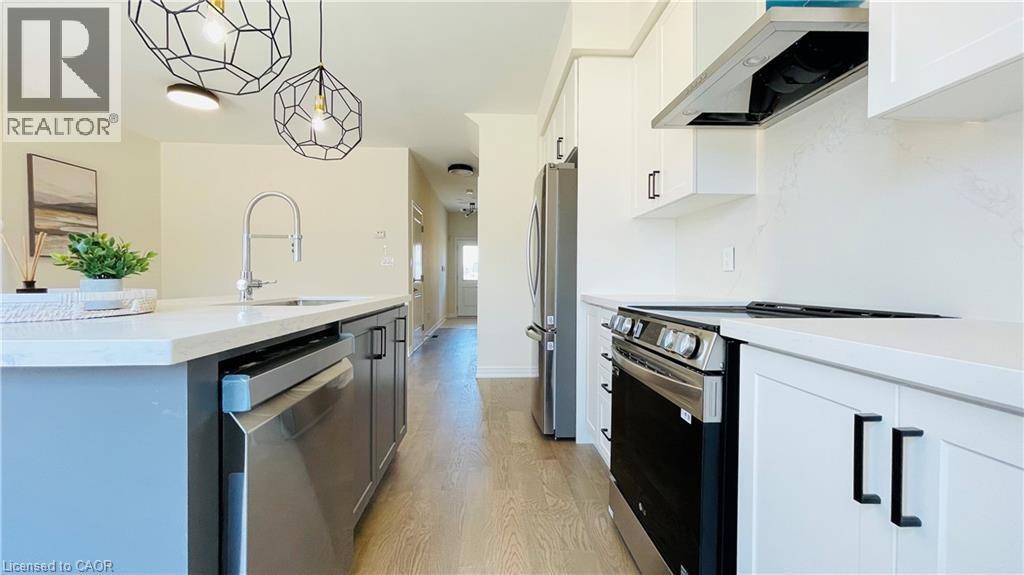 27 Mia Drive, Hamilton, Ontario  L9B 0H8 - Photo 13 - 40816061