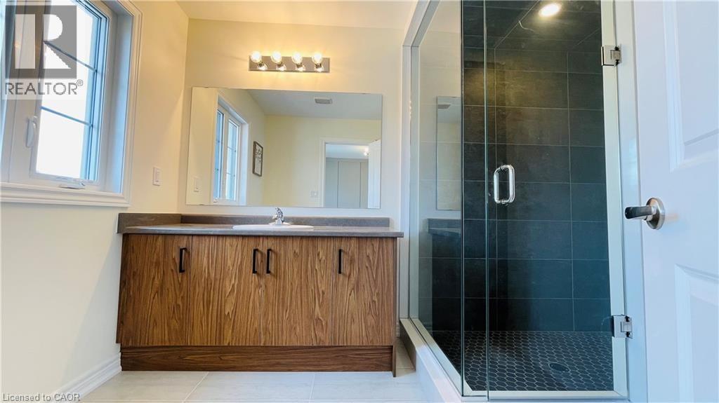 27 Mia Drive, Hamilton, Ontario  L9B 0H8 - Photo 20 - 40816061