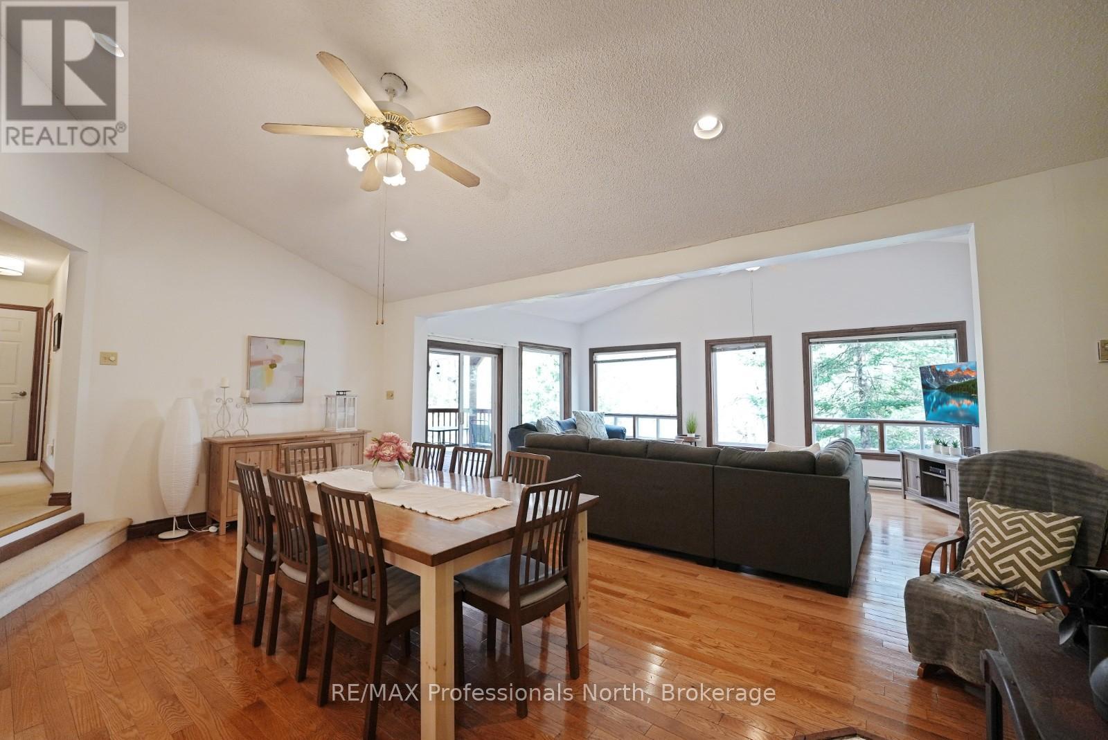 1039 Mink Road, Dysart Et Al, Ontario  K0M 1S0 - Photo 15 - X12935962