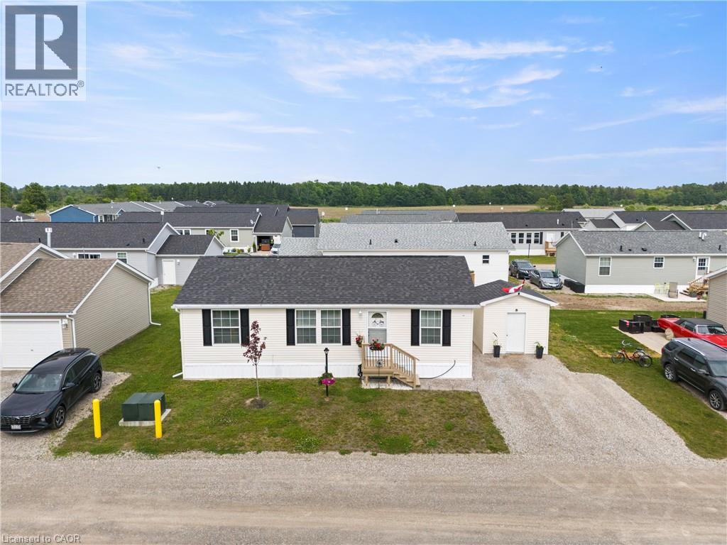 22 COPPER BEECH Drive, Nanticoke, Ontario