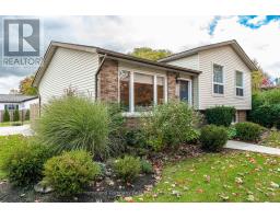 143 GREENWOOD DRIVE, Stratford, Ontario