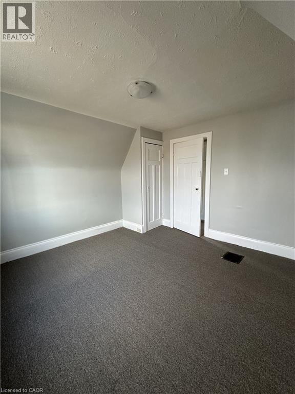 31 Mckinstry Street, Hamilton, Ontario  L8L 6C2 - Photo 10 - 40816198