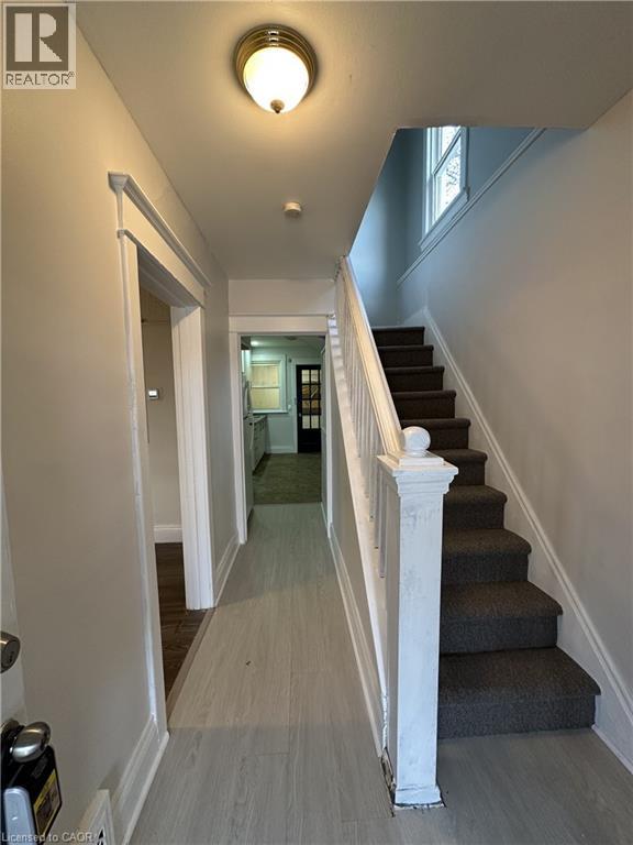 31 Mckinstry Street, Hamilton, Ontario  L8L 6C2 - Photo 2 - 40816198