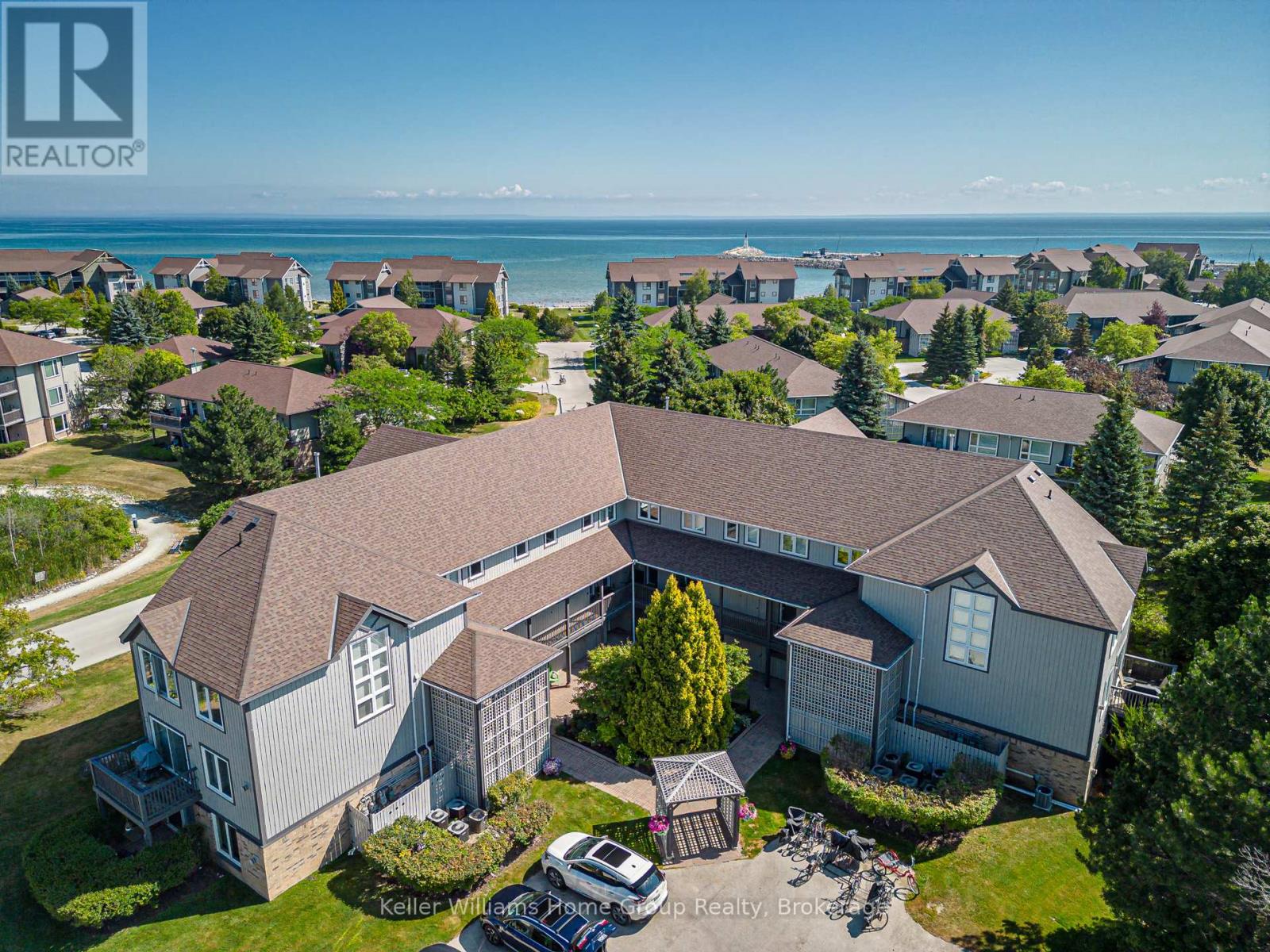 711 JOHNSTON PARK AVENUE, Collingwood, Ontario