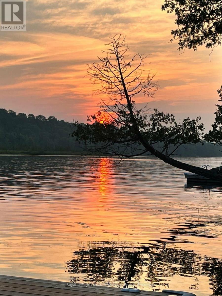 340 Wurm Road, Magnetawan, Ontario  P0A 1P0 - Photo 43 - X12938092