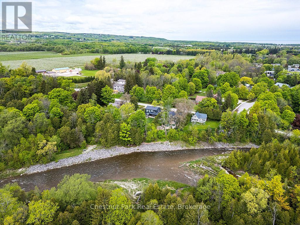 114 Clark Street, Blue Mountains, Ontario  N0H 1J0 - Photo 43 - X12938276