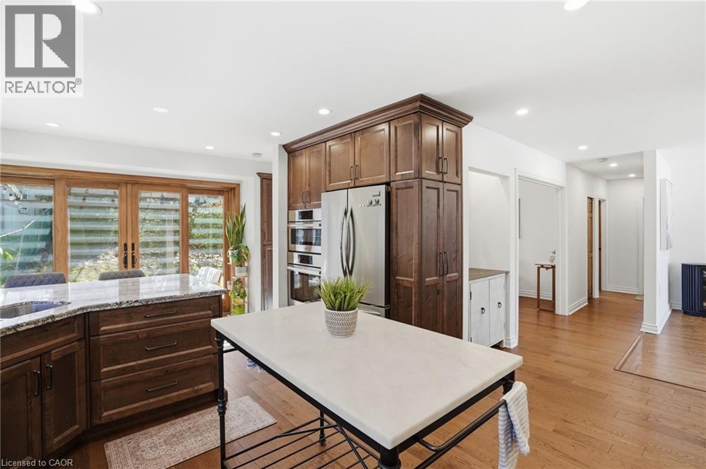 84 Pleasant Avenue, Dundas, Ontario  L9H 3T4 - Photo 17 - 40816330