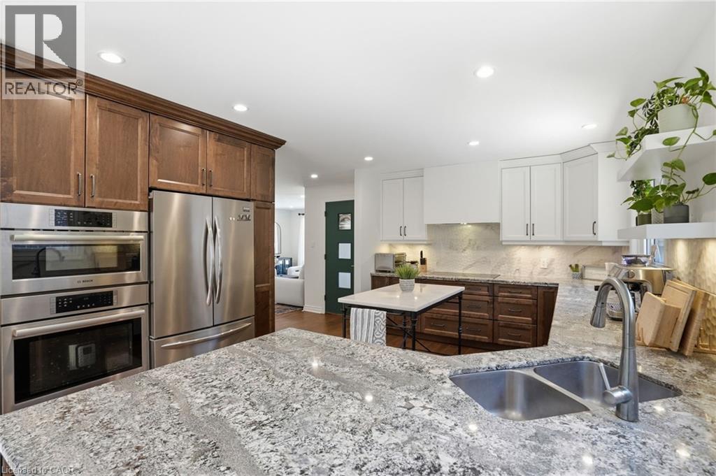 84 Pleasant Avenue, Dundas, Ontario  L9H 3T4 - Photo 20 - 40816330