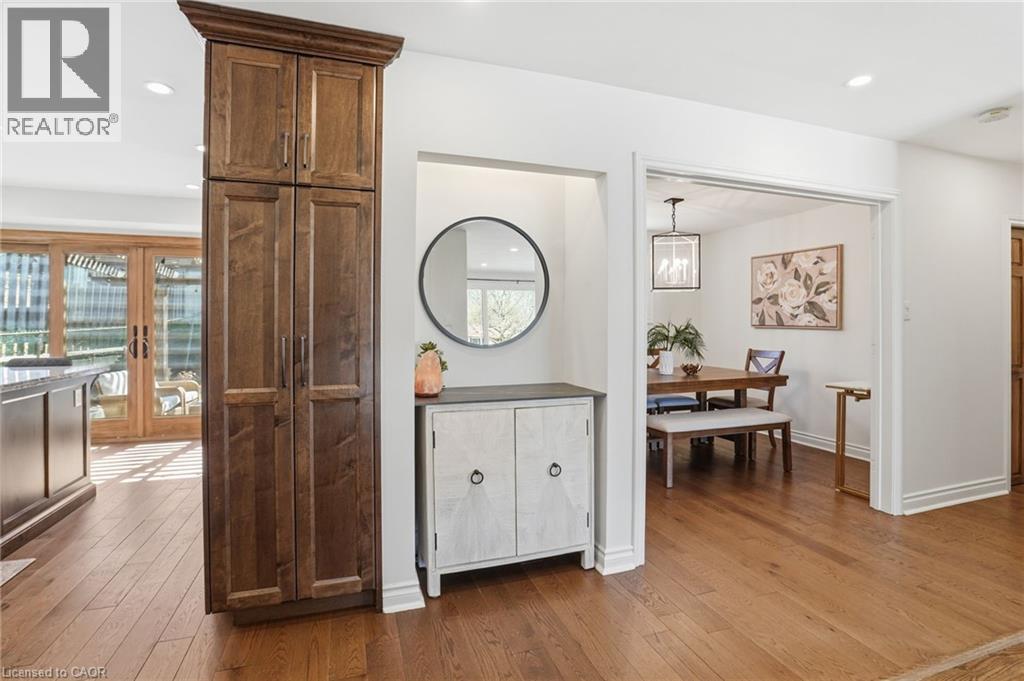 84 Pleasant Avenue, Dundas, Ontario  L9H 3T4 - Photo 9 - 40816330