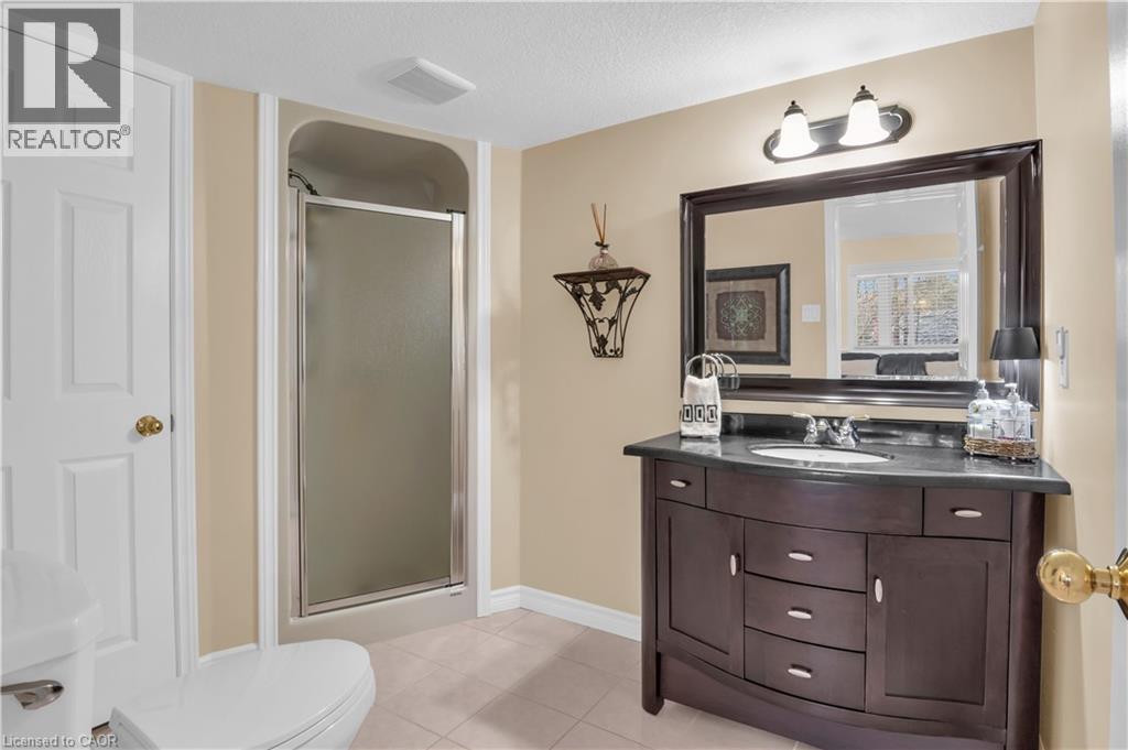 228 Michener Crescent, Kitchener, Ontario  N2A 3V7 - Photo 39 - 40815948