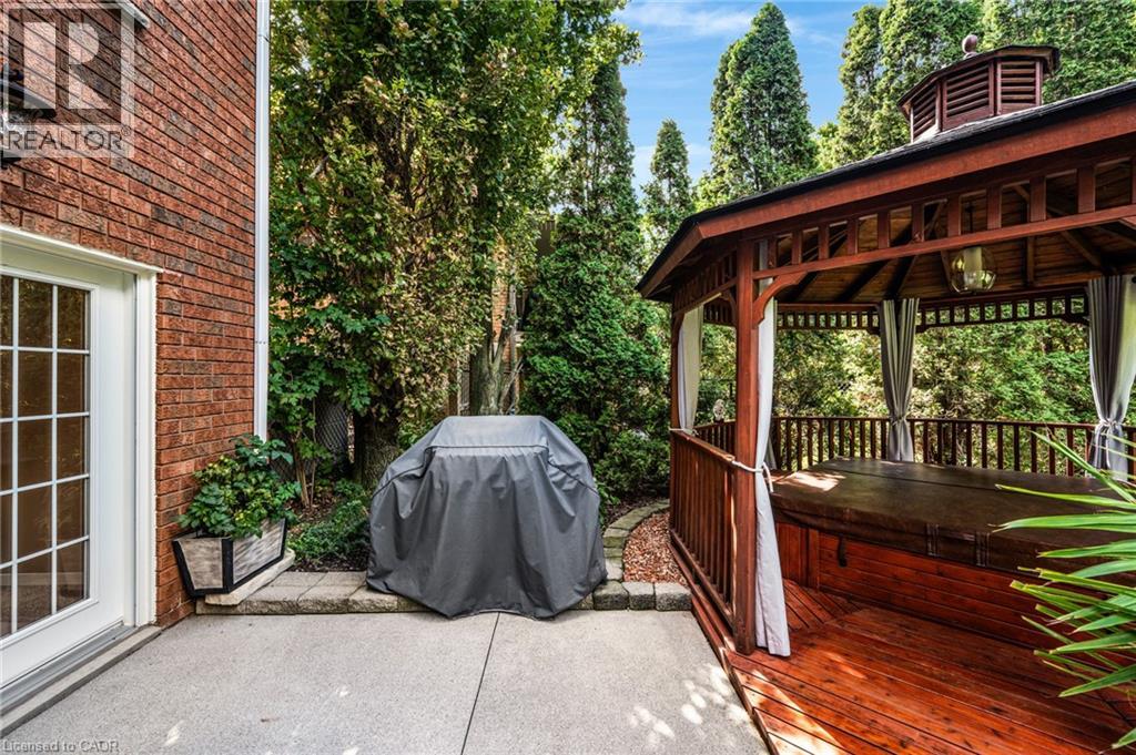 228 Michener Crescent, Kitchener, Ontario  N2A 3V7 - Photo 43 - 40815948