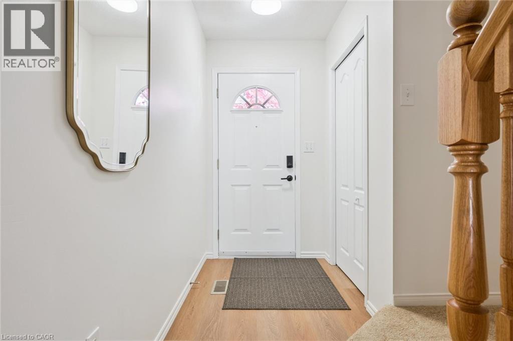 151 Clairfields Drive Unit# 3, Guelph, Ontario  N1L 1P5 - Photo 5 - 40815785