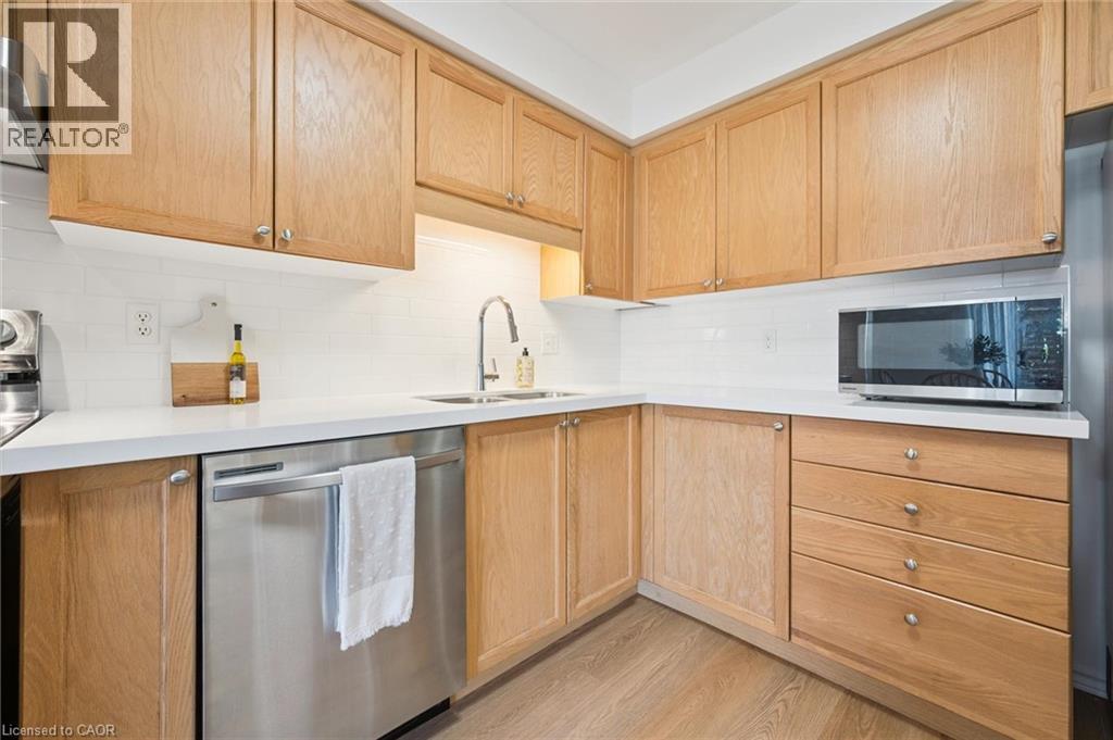 151 Clairfields Drive Unit# 3, Guelph, Ontario  N1L 1P5 - Photo 8 - 40815785