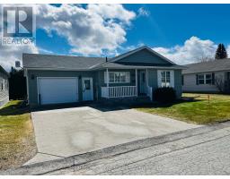 459 RICHARD CRESCENT, Strathroy-Caradoc, Ontario