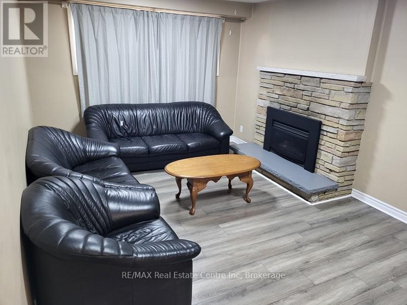 9 Sanderson Drive, Guelph, Ontario  N1H 6T7 - Photo 14 - X12940300