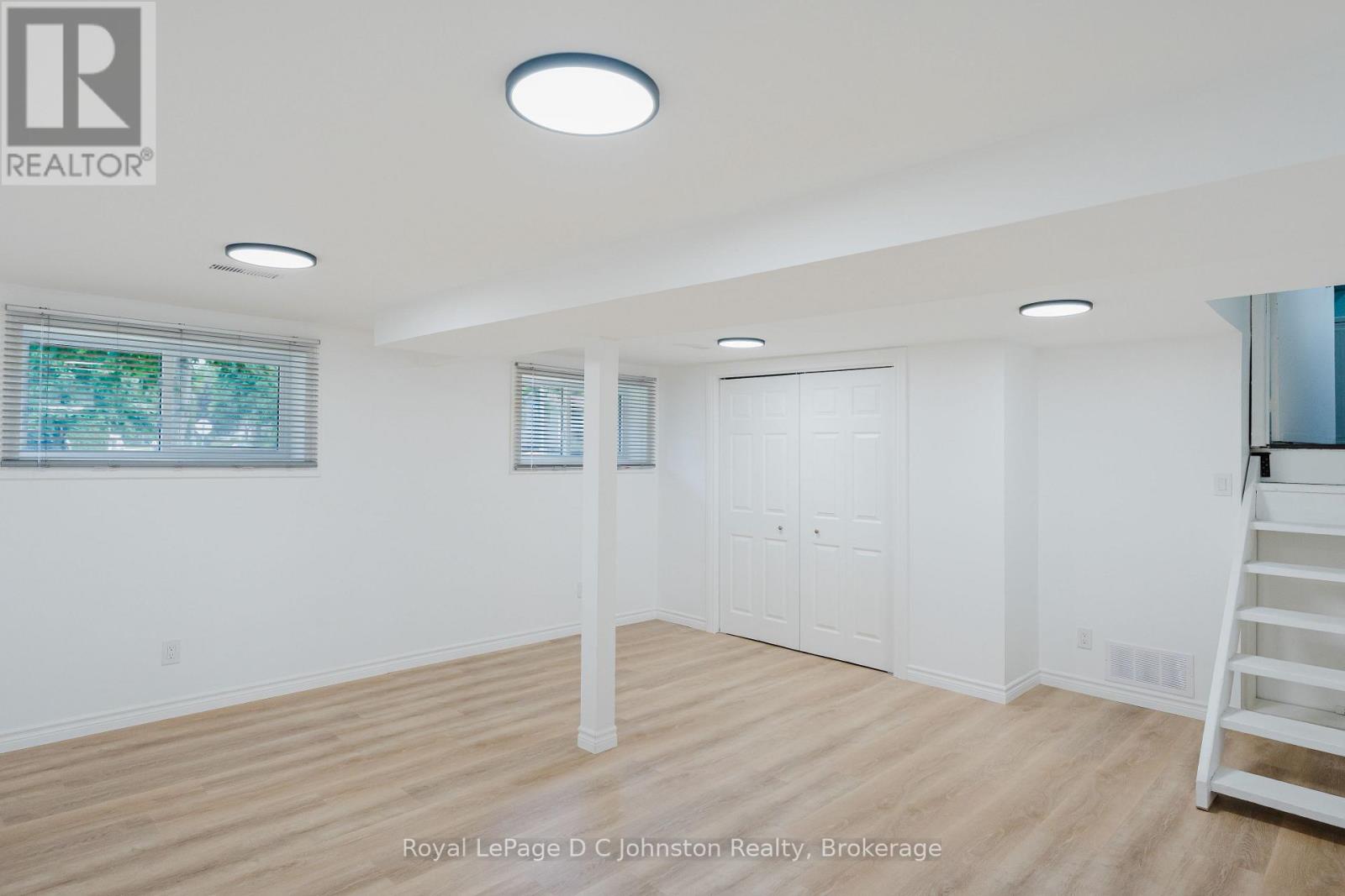 372 Provincial Street, Saugeen Shores, Ontario  N0H 2C1 - Photo 25 - X12940472