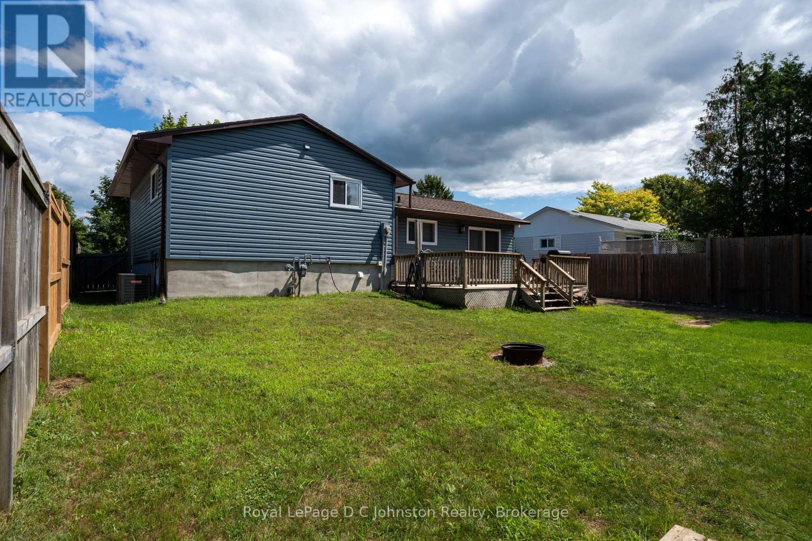 372 Provincial Street, Saugeen Shores, Ontario  N0H 2C1 - Photo 9 - X12940472
