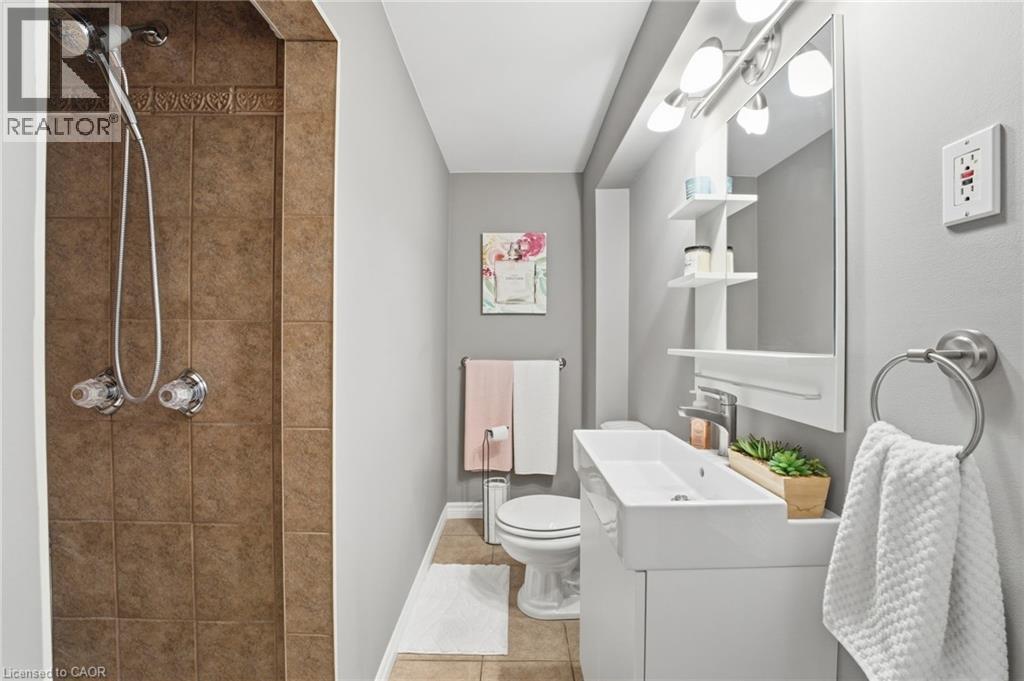 473 Mohawk Road W, Hamilton, Ontario  L9C 1X3 - Photo 29 - 40816495