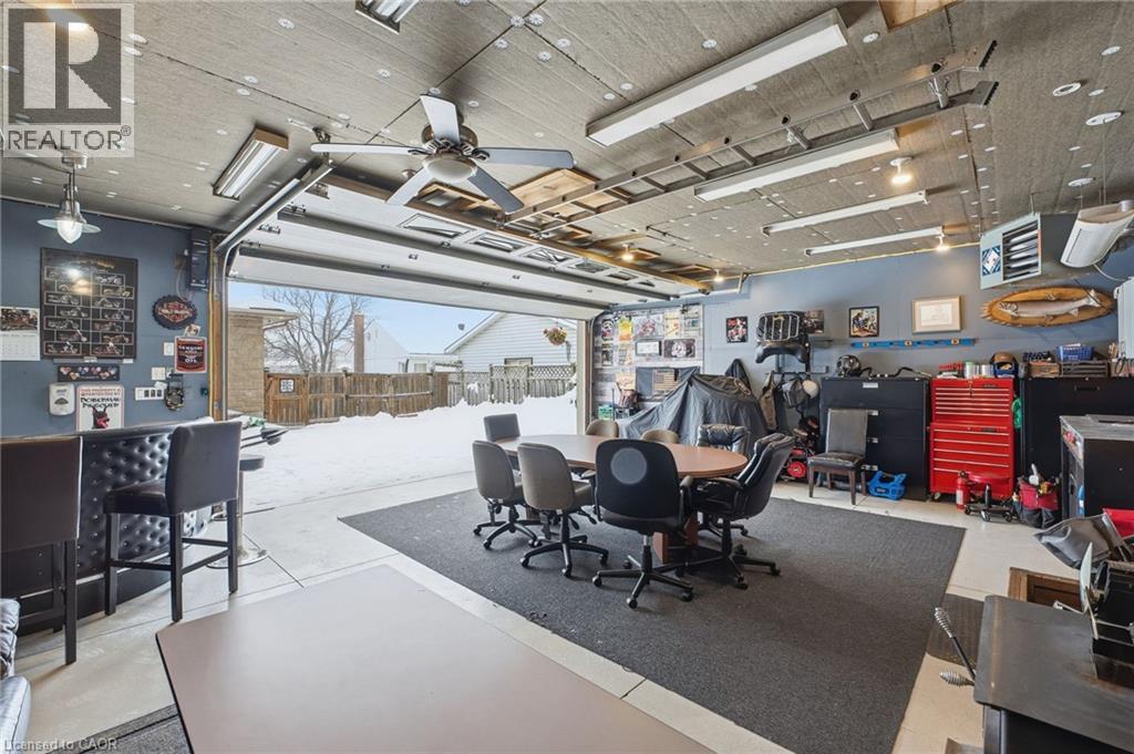 473 Mohawk Road W, Hamilton, Ontario  L9C 1X3 - Photo 37 - 40816495