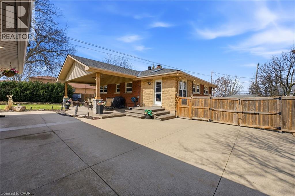 473 Mohawk Road W, Hamilton, Ontario  L9C 1X3 - Photo 38 - 40816495