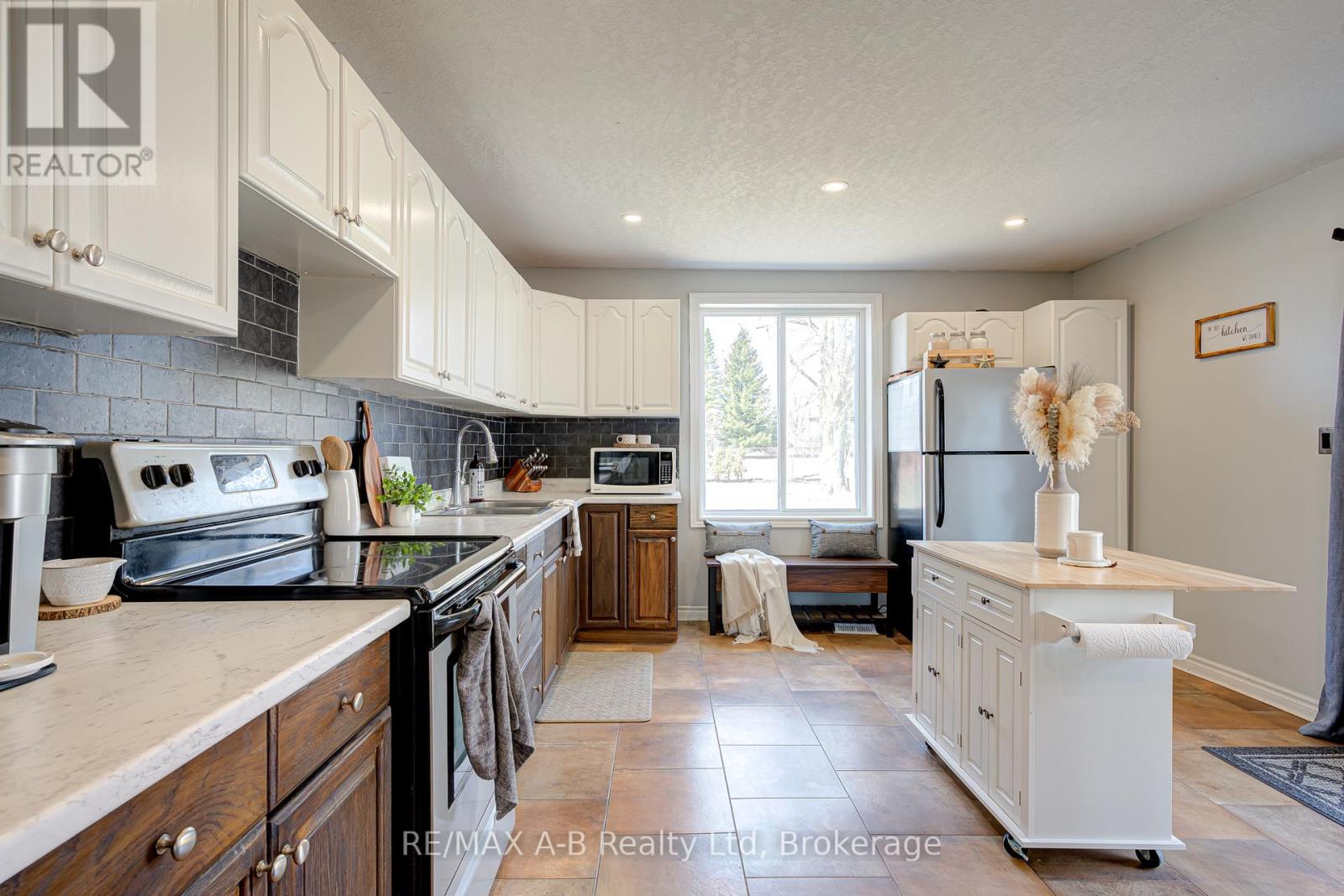 162 St Andrews Street, West Perth, Ontario  N0K 1N0 - Photo 22 - X12941024