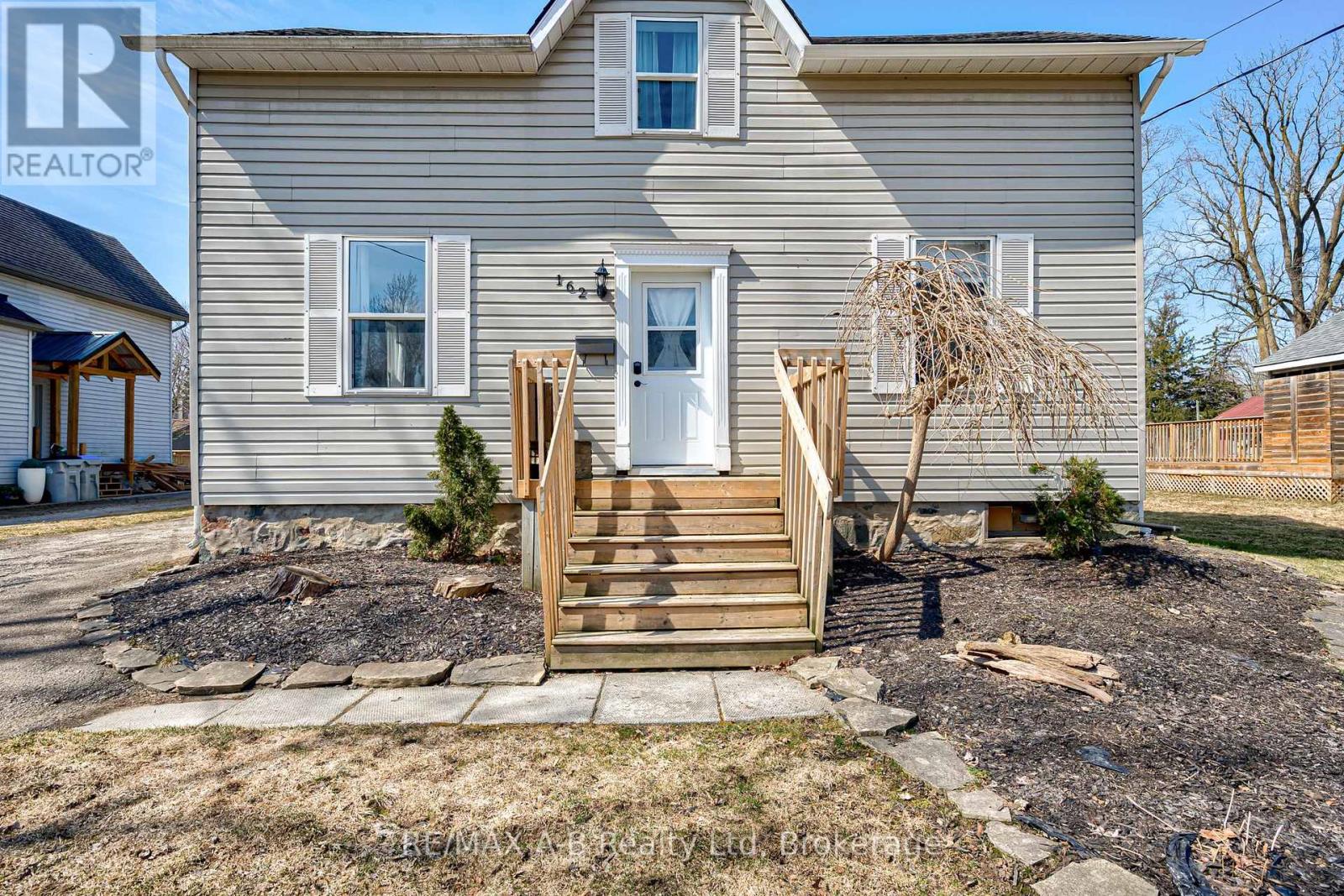 162 St Andrews Street, West Perth, Ontario  N0K 1N0 - Photo 5 - X12941024