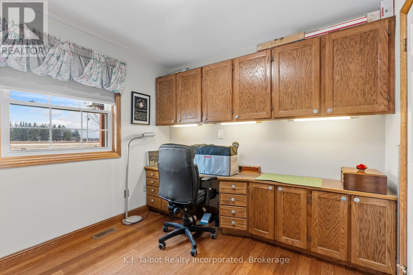 41342 Walton Road, Morris Turnberry, Ontario  N0K 1Z0 - Photo 12 - X12941224