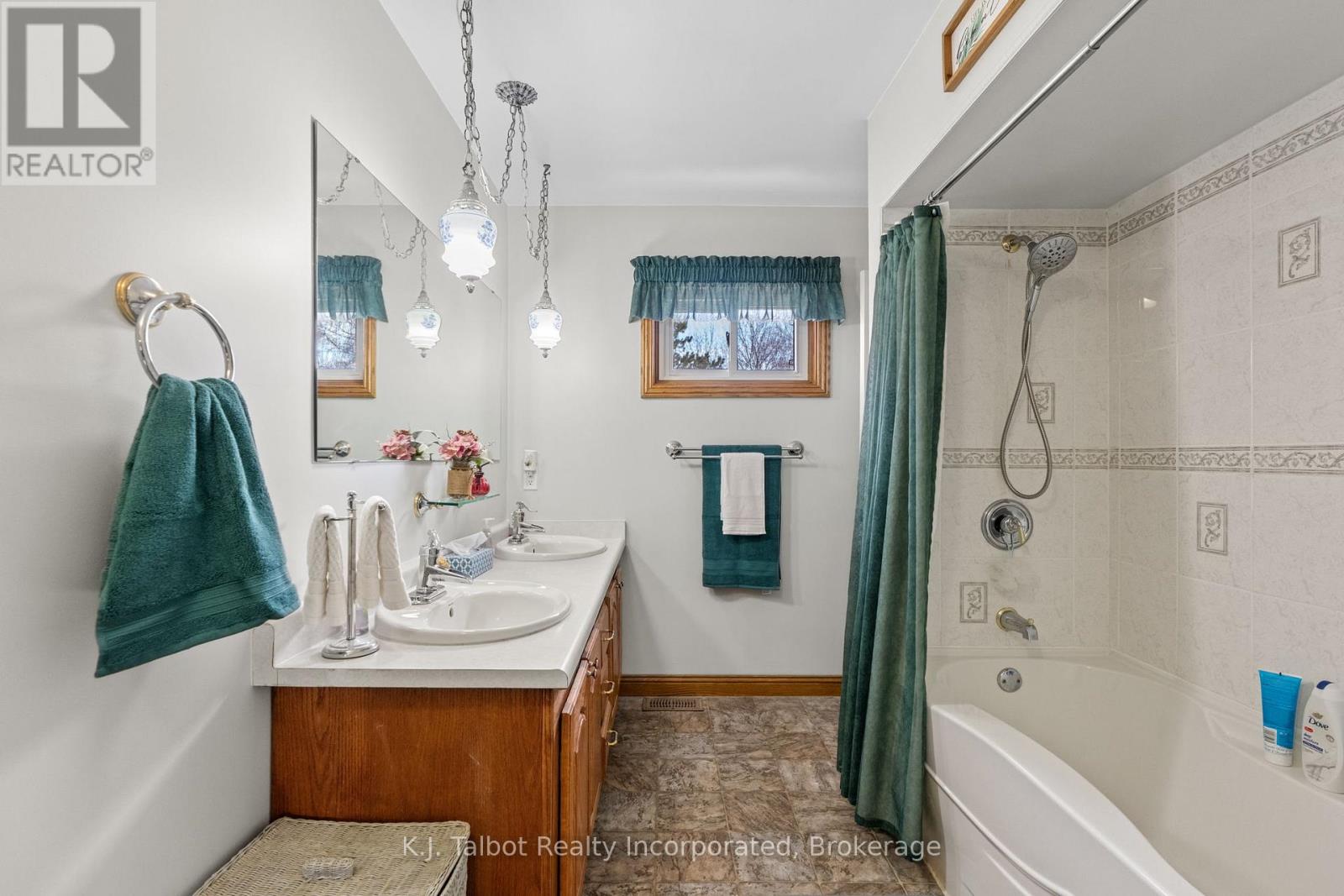 41342 Walton Road, Morris Turnberry, Ontario  N0K 1Z0 - Photo 13 - X12941224