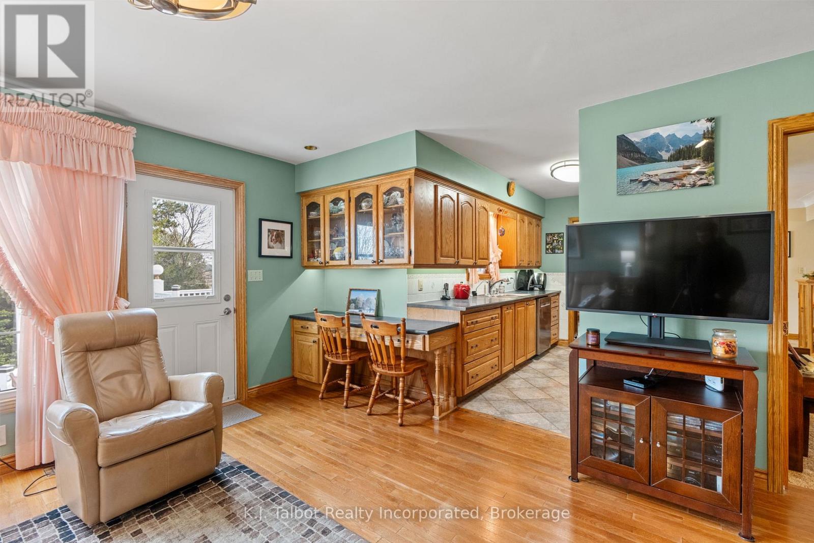 41342 Walton Road, Morris Turnberry, Ontario  N0K 1Z0 - Photo 22 - X12941224