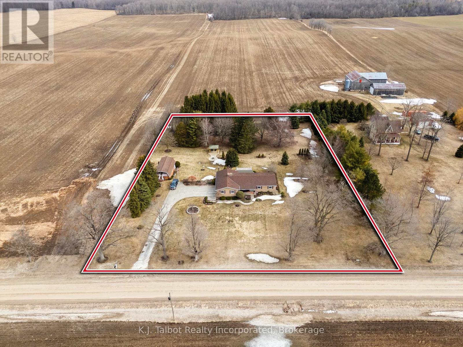 41342 Walton Road, Morris Turnberry, Ontario  N0K 1Z0 - Photo 7 - X12941224