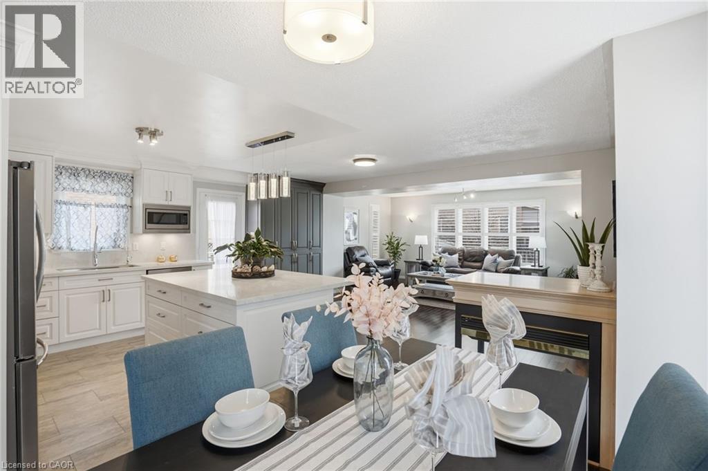 68 Rockhaven Lane, Waterdown, Ontario  L8B 0J9 - Photo 11 - 40816474