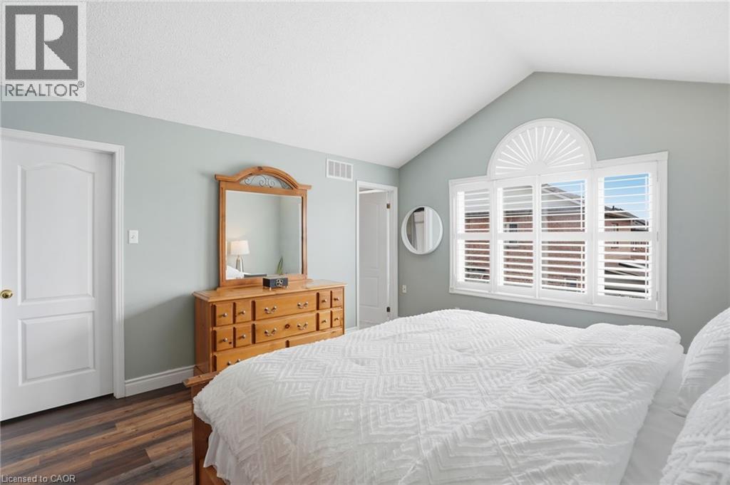 68 Rockhaven Lane, Waterdown, Ontario  L8B 0J9 - Photo 22 - 40816474