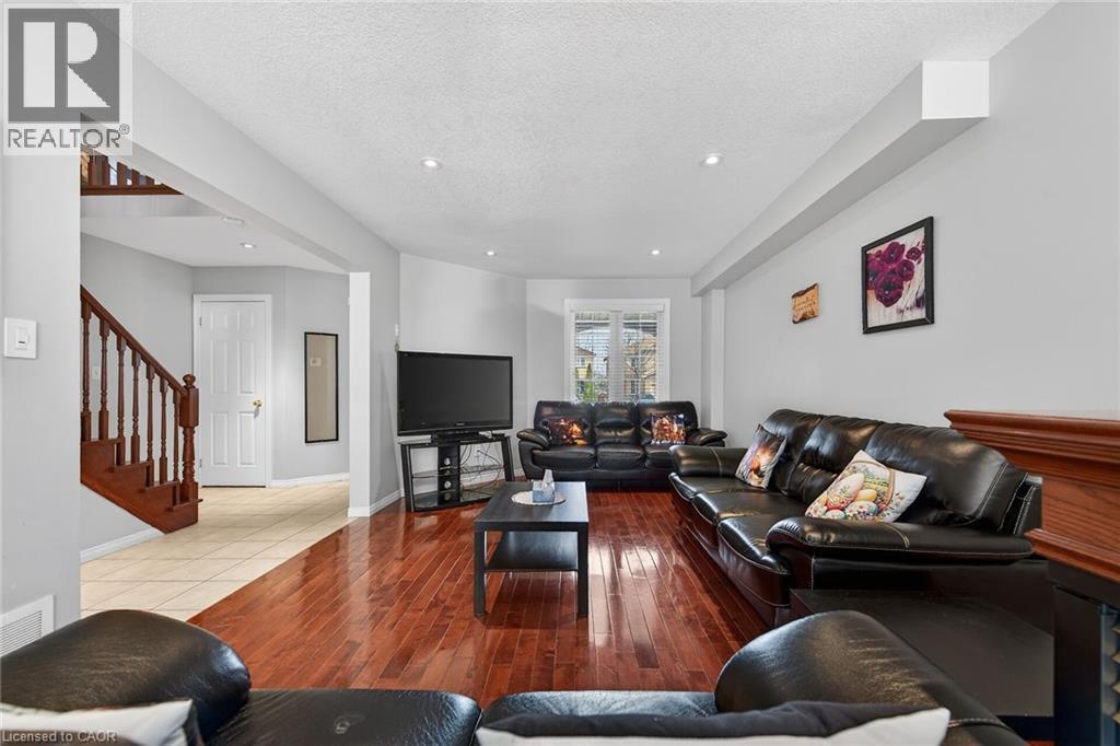 51 Jonathon Court, Hamilton, Ontario  L8W 0A1 - Photo 16 - 40816718