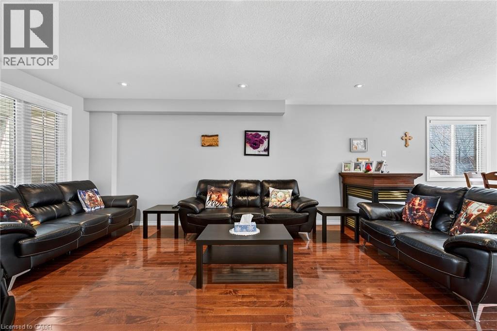 51 Jonathon Court, Hamilton, Ontario  L8W 0A1 - Photo 17 - 40816718