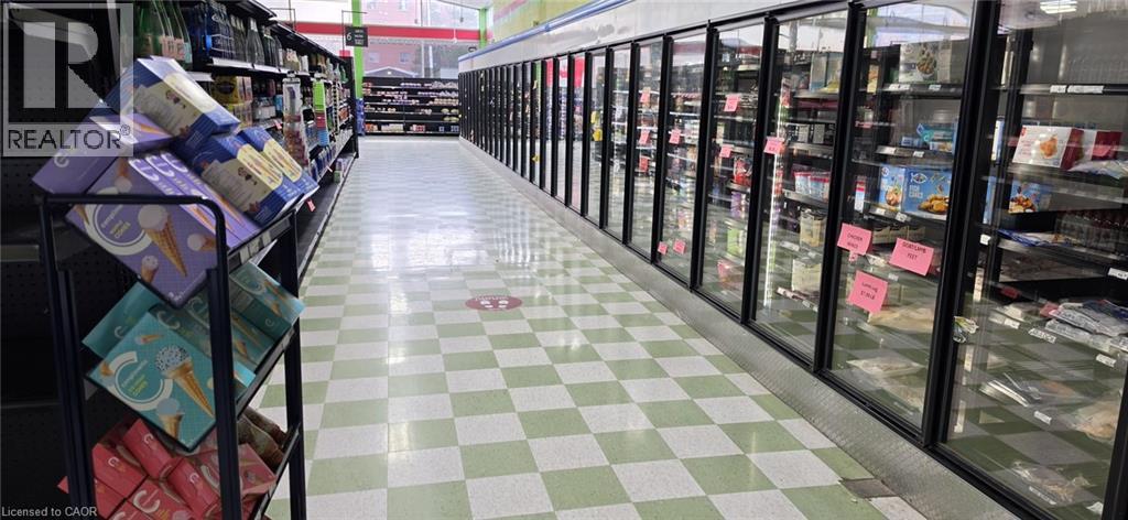 3445 Fieldgate Drive, Mississauga, Ontario  L4X 2J4 - Photo 4 - 40816707