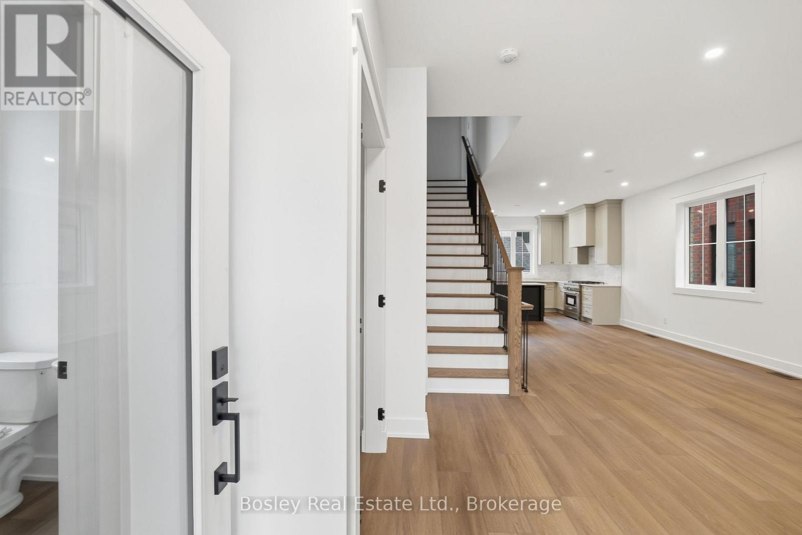 125 Sixth Street, Collingwood, Ontario  L9Y 5V1 - Photo 5 - S12941984