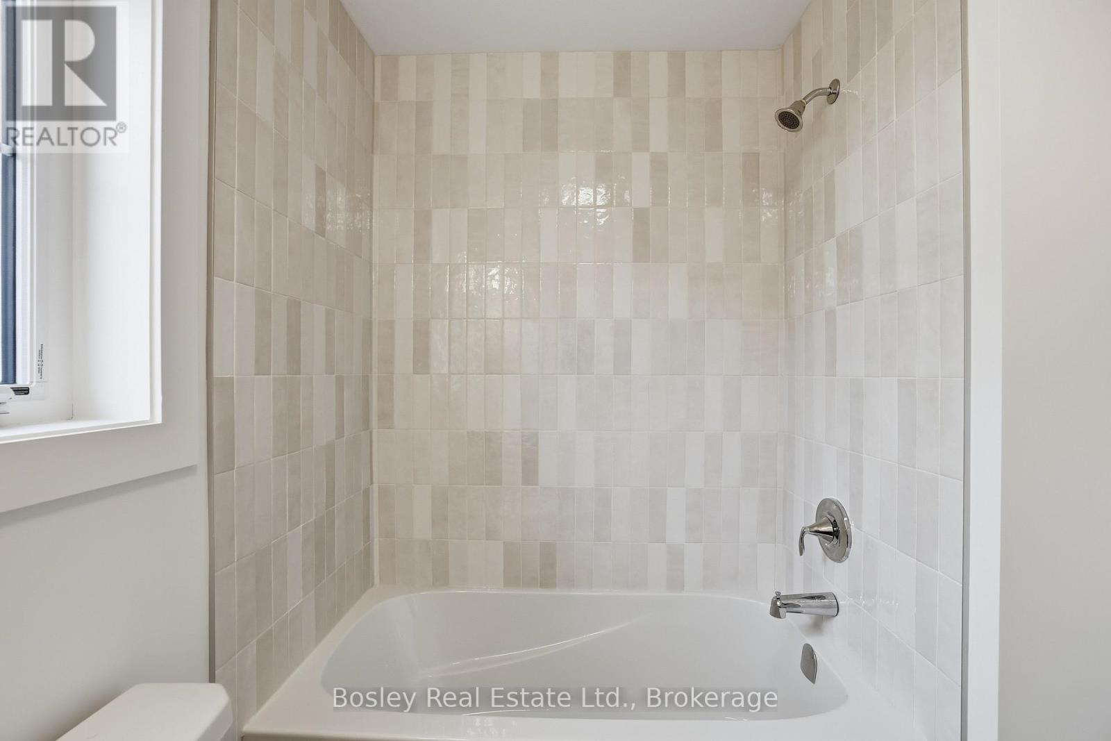 130 White Oak Crescent, Blue Mountains, Ontario  L9Y 5T5 - Photo 26 - X12942020