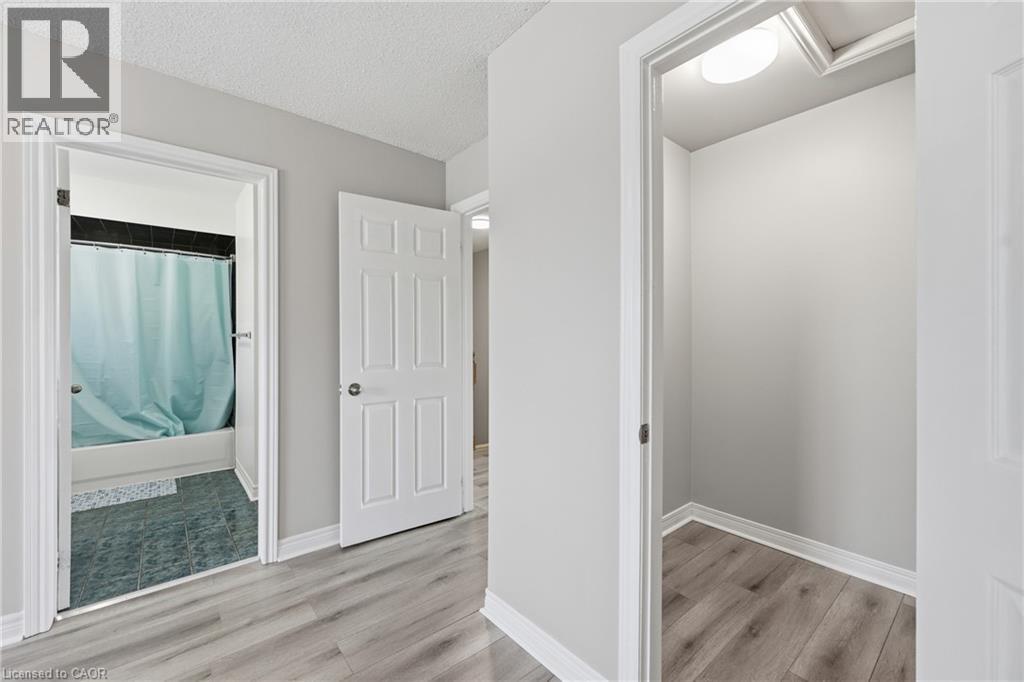 2a Courtland Drive, Brantford, Ontario  N3R 7V8 - Photo 19 - 40816714